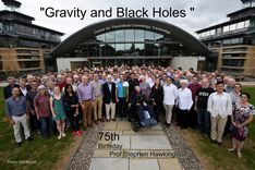 Konferenzfoto zur Feier von Stephen Hawking’s 75. Geburtstag in Cambridge.